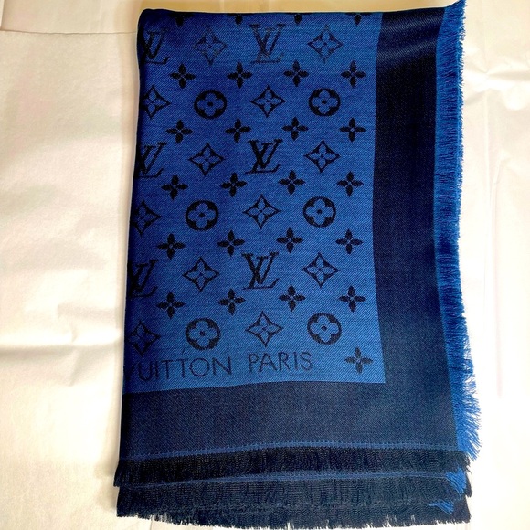 100% Authentic Louis Vuitton Blue Marine Classic Shawl Ref M 76639 - Picture 1 of 9